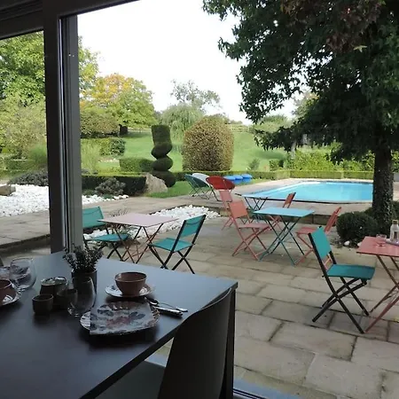 Au Bout De Mes Reves Frühstückspension 4*