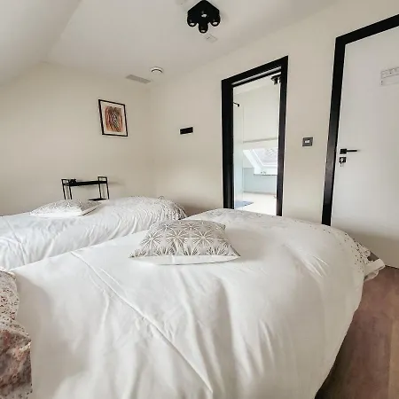 Au Bout De Mes Reves Bed & Breakfast Walcourt