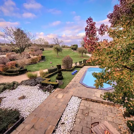 Au Bout De Mes Rêves Couette-café Walcourt